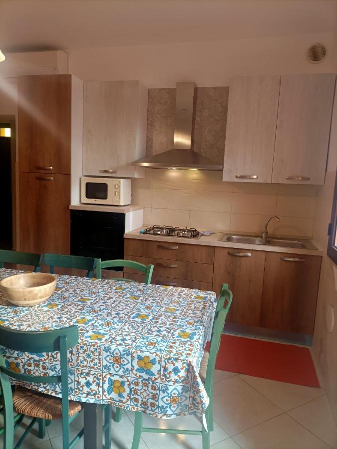 Villetta Singola "Lilla" Ali Terme Exterior foto