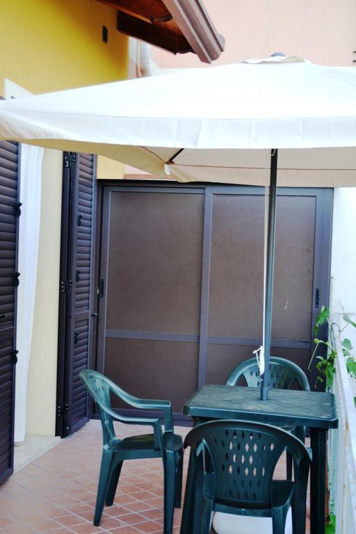 Villetta Singola "Lilla" Ali Terme Habitación foto